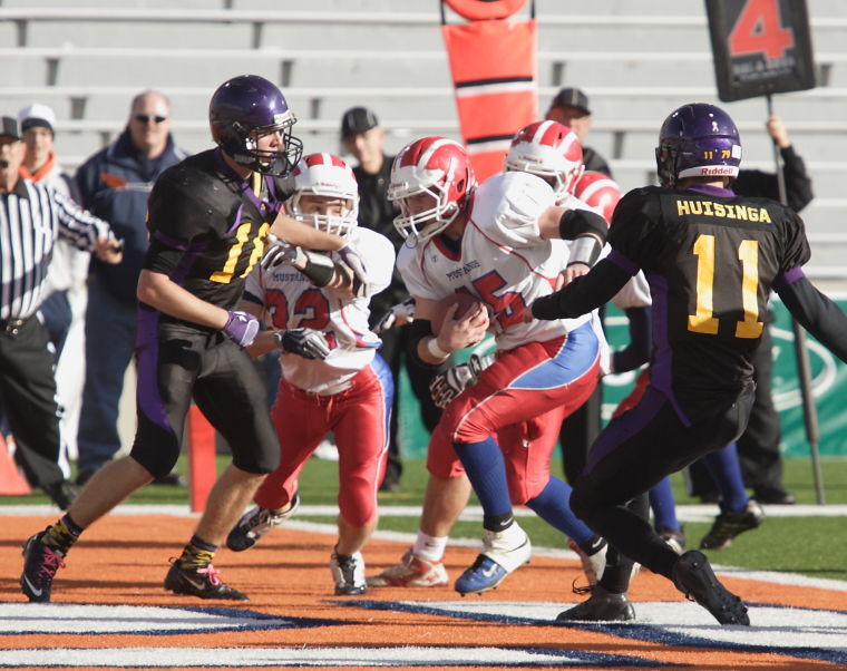 Making it `Big': Morrison state title third in a row for Big Rivers football